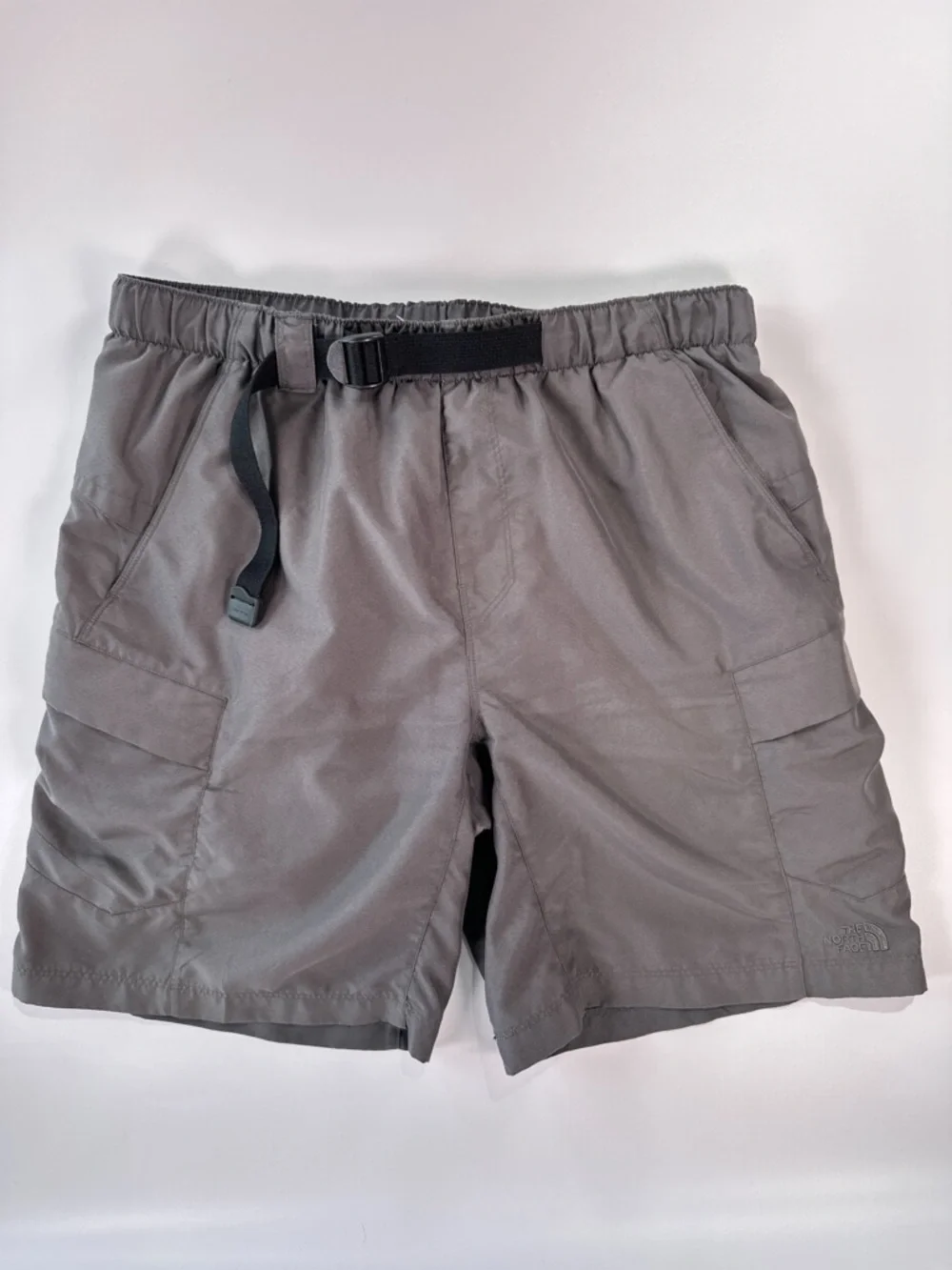 The North Face Men’s Utility Cargo Hiking Shorts Gray M